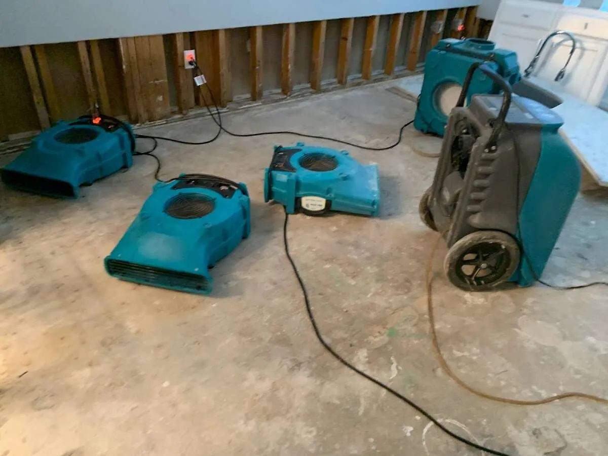 Water Damage Restoration services in Pleasant Hill, IA